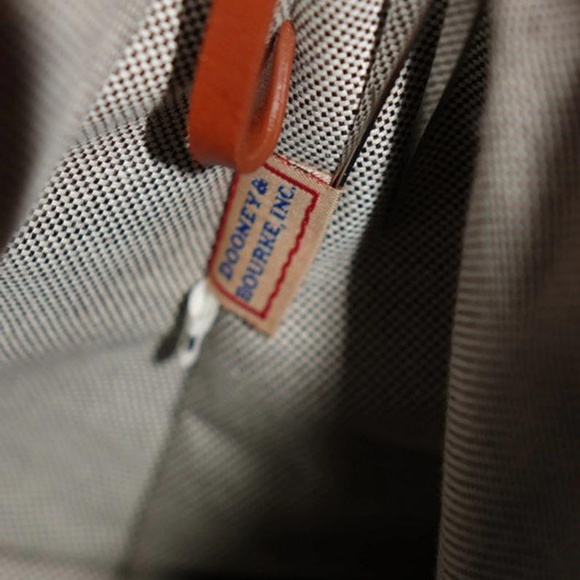 Dooney & Bourke Domed Satchel and Wristlet Red - Picture 8 of 8